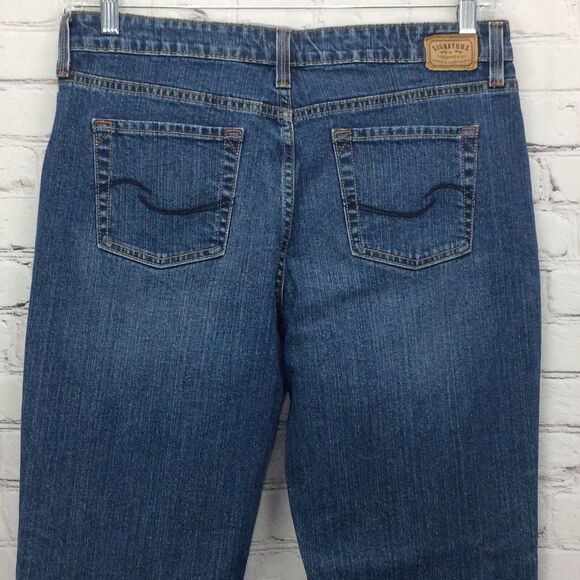 Levi's Signature Jeans Women's Size 12 Mid Rise Bootcut Med Wash Festive Stretch - Picture 8 of 9